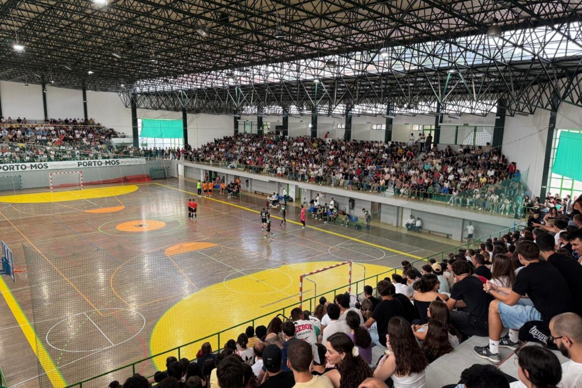 Torneios de Verão dão vida a clubes e aldeias em nome do convívio