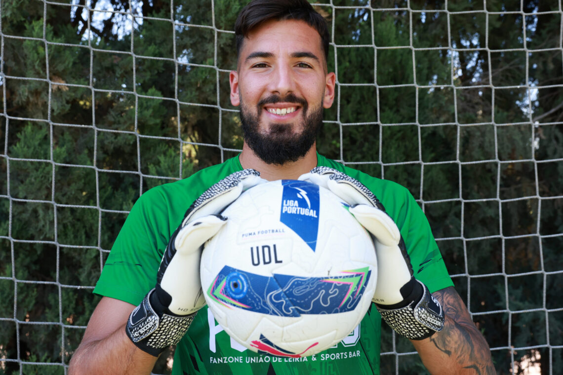 Salvi Carrasco é o terceiro reforço para a baliza da União de Leiria