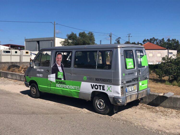 Carrinha de campanha dos Independentes de Pombal vandalizada