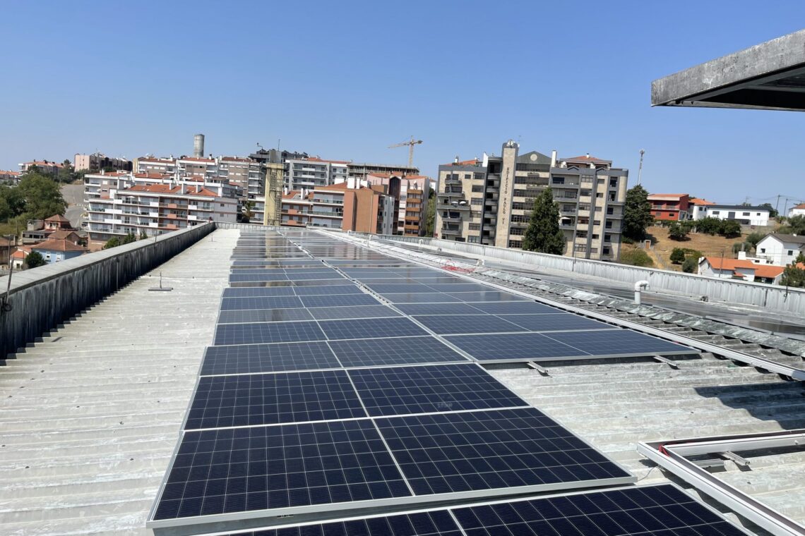 Hospital de Santo André instala painéis solares