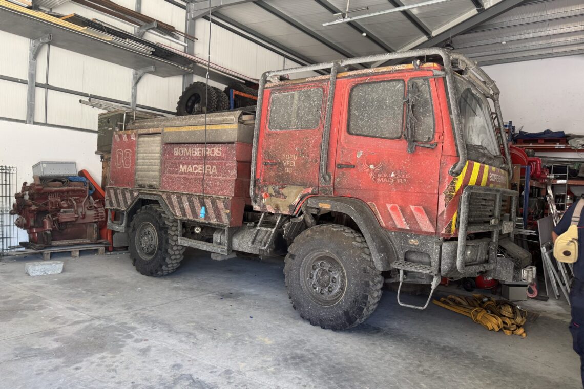 Veículo Florestal de Combate a incêndios da Maceira fica inoperacional em fogo na Pampilhosa