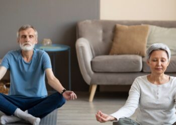 Abertas inscrições para Yoga +65