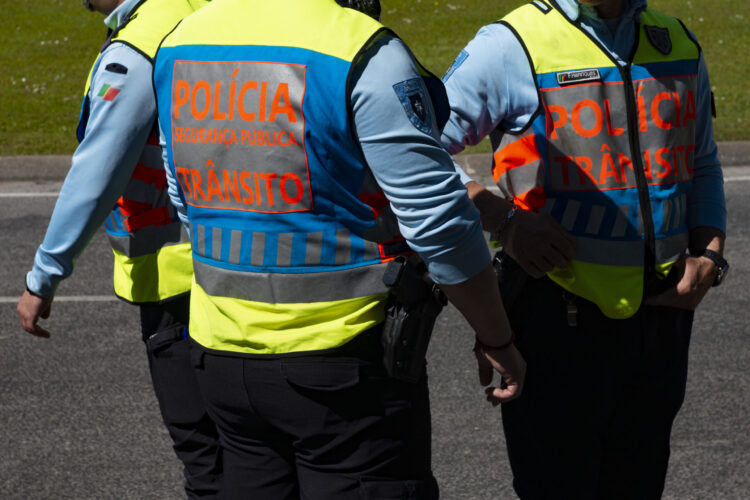 Atropela ciclista, foge e é apanhado com droga na Marinha Grande