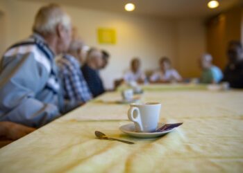 Desafios da Alzheimer  e estratégias para a memória que nos abandona