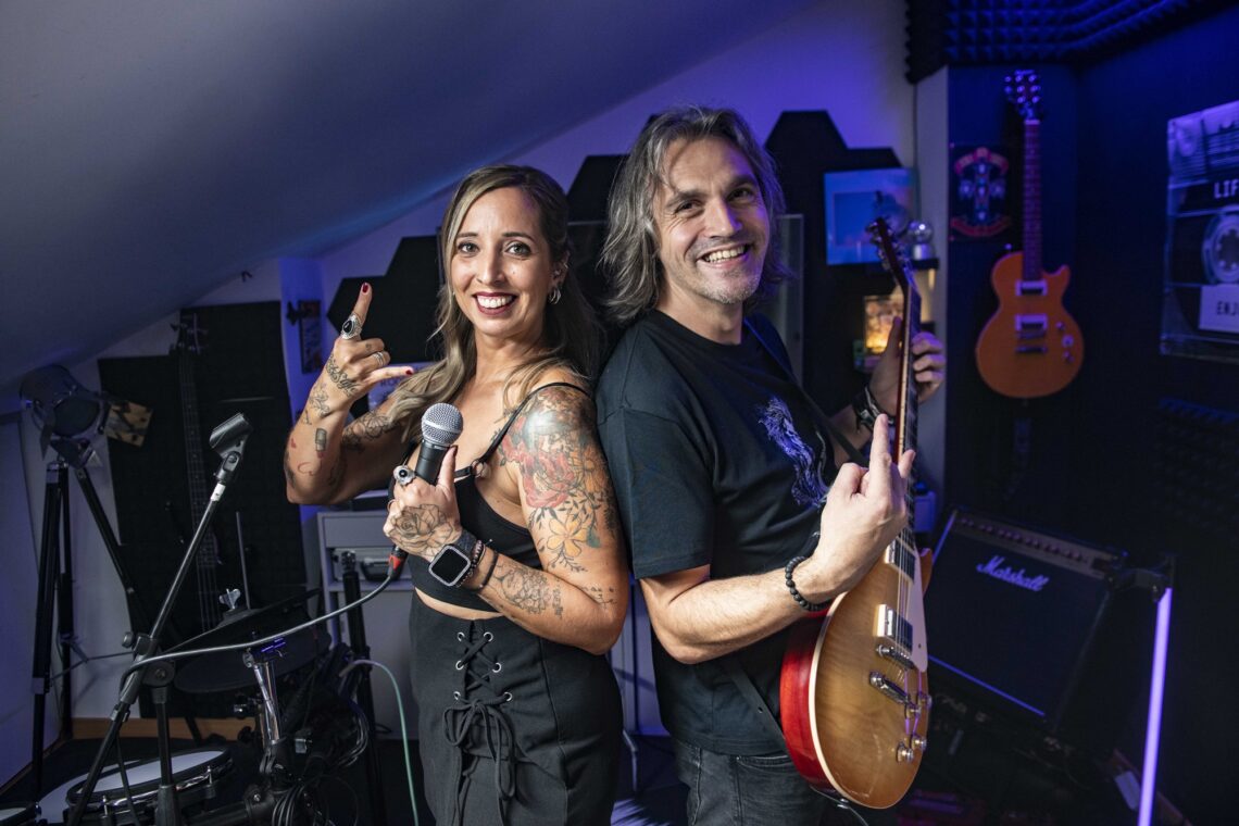Rockin’1000. Bruno e Rita, Filipe e Beatriz: duas famílias no concerto dos sonhos