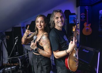 Rockin’1000. Bruno e Rita, Filipe e Beatriz: duas famílias no concerto dos sonhos