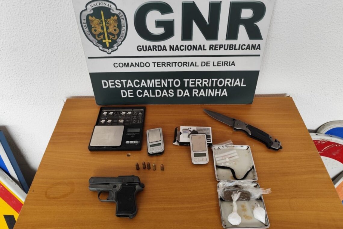 Seis homens detidos em Alcobaça por tráfico de droga e posse de arma proibida