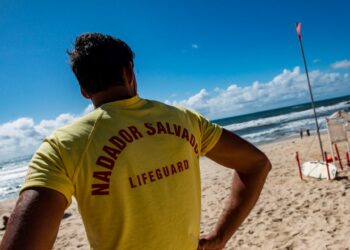 Praia do Pedrógão e Ervedeira com vigilância no fim-de-semana