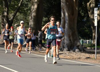 São seis maratonas pelo Mundo e a meta é a luta contra o cancro da mama