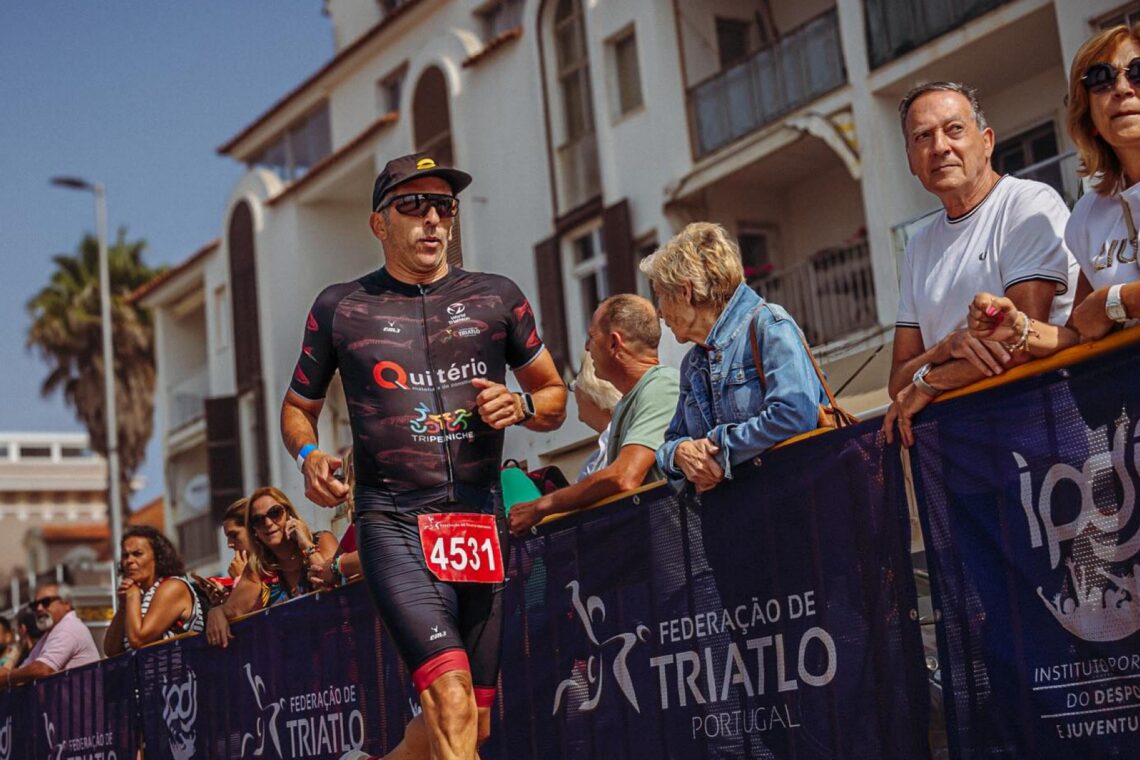 Baía de São Martinho do Porto recebe triatlo no fim-de-semana