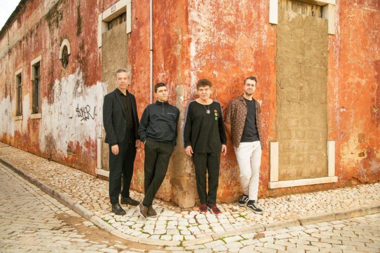 Agenda: Tony Allen por Vasco Silva e Pedro Marques, Carlos Bica Playing With Beethoven e Bruno Pernadas no Mosteiro da Batalha