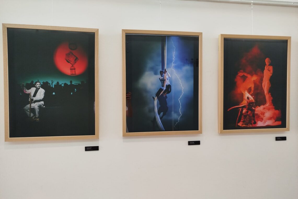Exposições: L’Art en Scène