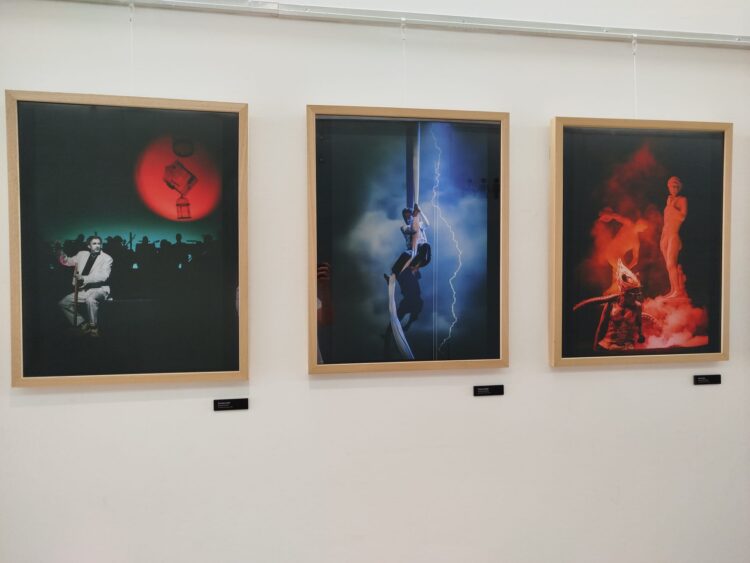 Exposições: L’Art en Scène