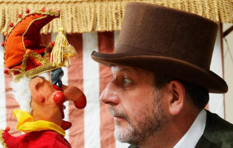 Marionetas em Alcobaça: do Cabaret Voltaire ao Menino do Rio