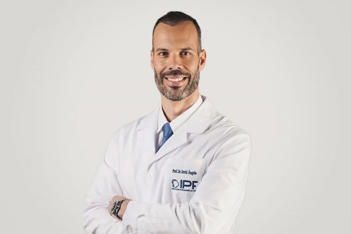 Médico de Porto de Mós distinguido com Medalha de Mérito
