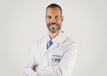 Médico de Porto de Mós distinguido com Medalha de Mérito