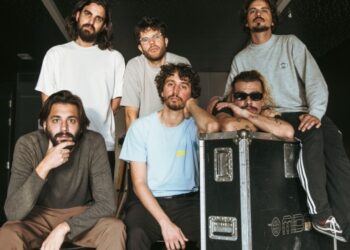 First Breath After Coma e Salvador Sobral revelam em palco a intimidade da sala de ensaios