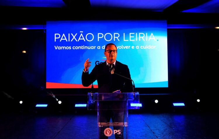 PS perde um mandato mas mantém maioria absoluta em Leiria