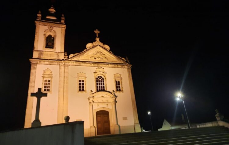 Amor, em Leiria, avança com restauro de igreja com quase 400 anos