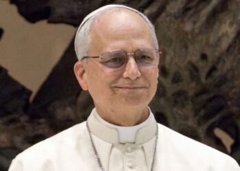 Papa vai oferecer quarta Rosa de Ouro ao Santuário de Fátima