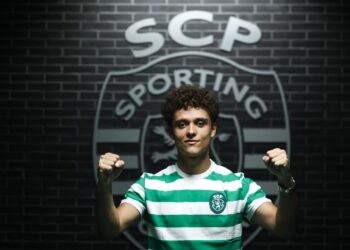 Hóquei em patins: Aos 18 anos, Santiago Honório já é campeão do mundo pelo Sporting