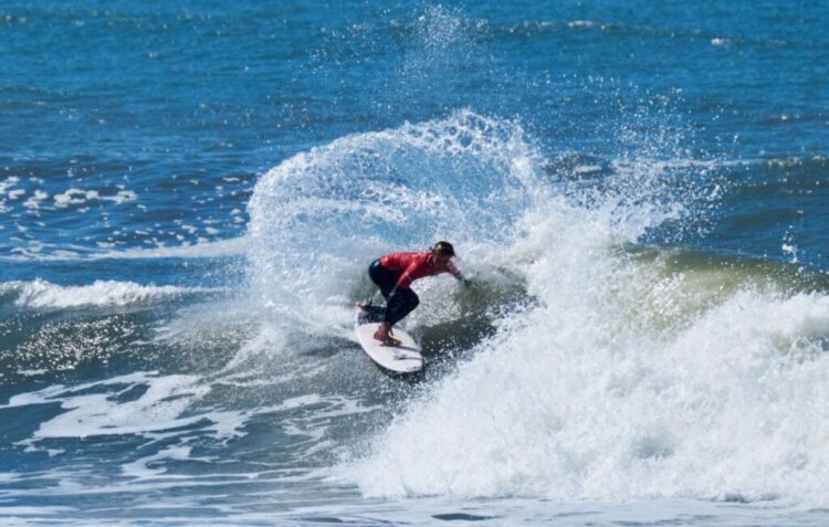 Surfistas organizam acções de formação para empresários