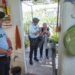 Abraço e dois dedos de conversa: GNR cuida da segurança dos idosos