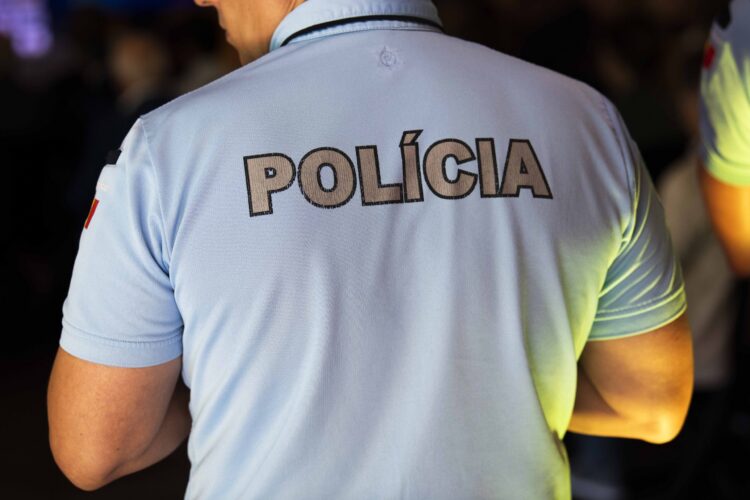 Falta de segurança leva PSP a encerrar estabelecimento de diversão nocturna em Leiria
