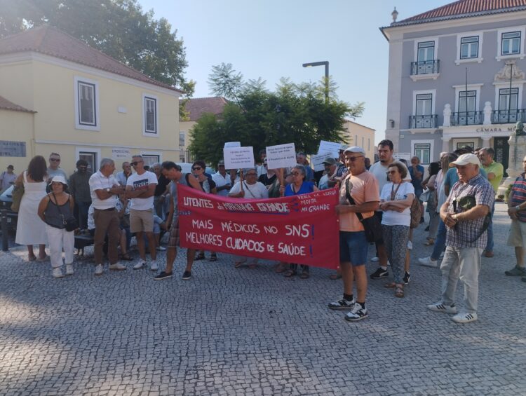 População reclama SAP ou equipamento similar na Marinha Grande