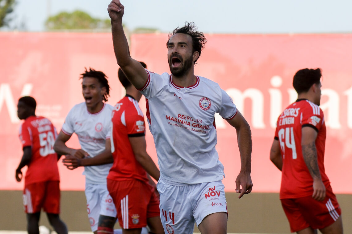União de Leiria: Empate contra Benfica B adia subida ao 3.º lugar