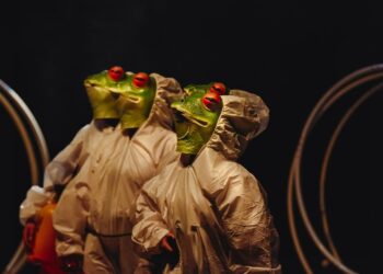 Circo contemporâneo na rua com artistas de Portugal, França e Espanha