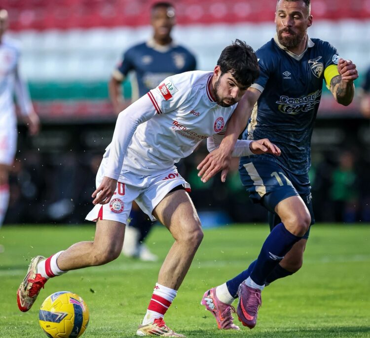 Vitória sobre Portimonense coloca União de Leiria mais próximo do play off de subida