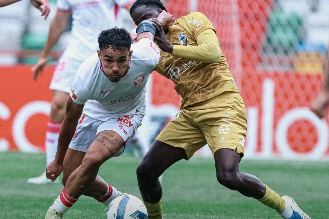 União de Leiria pagou ordenados no último dia e garantiu inscrição na Liga