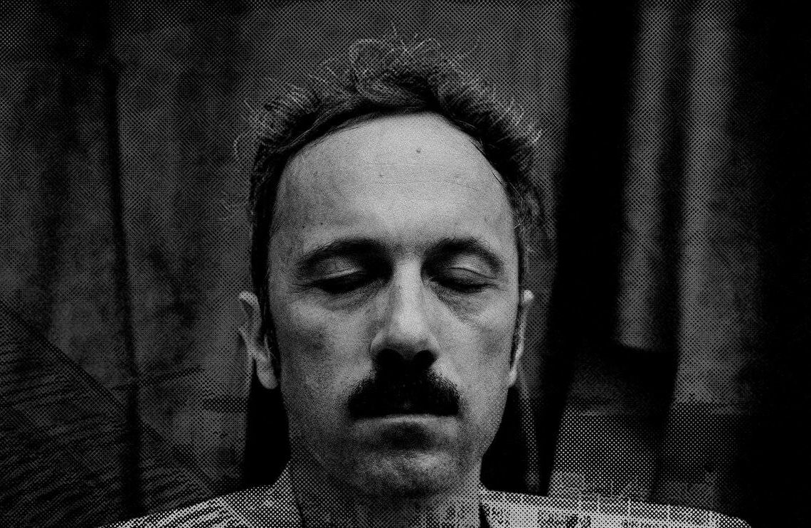 Mau Teatro: Humberto em vinil com selo Omnichord