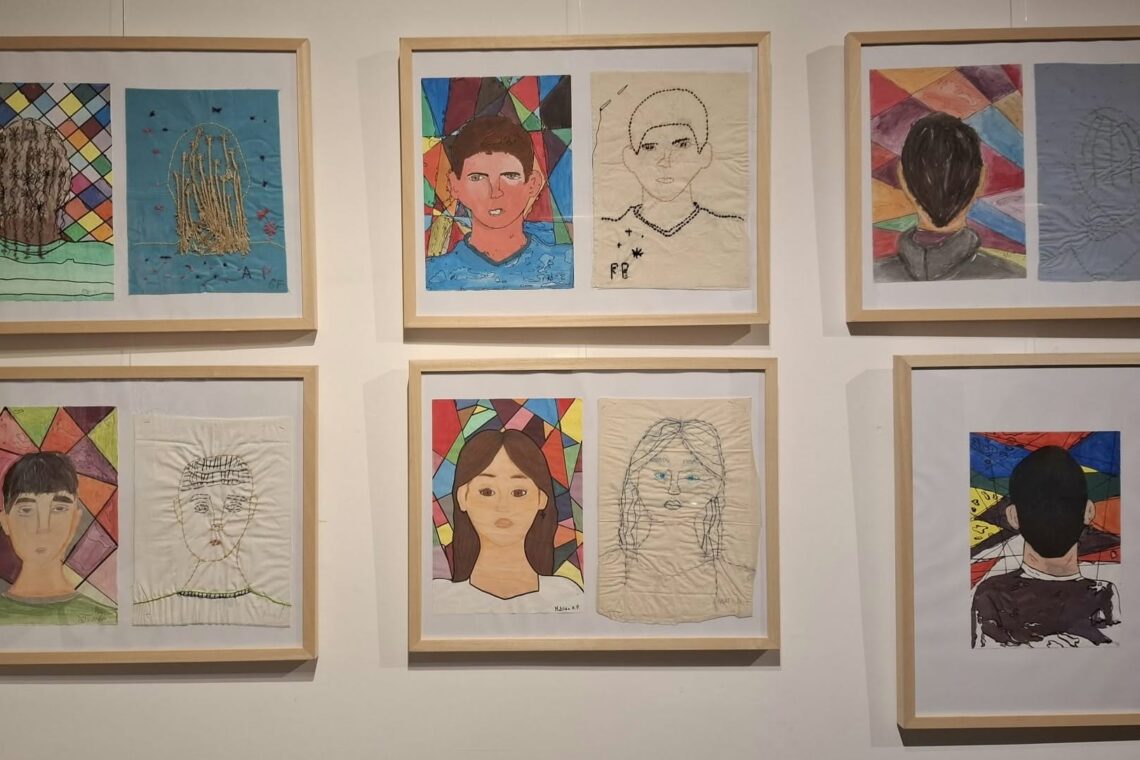Exposições, residências e a cultura democratizada: o Plano Nacional das Artes nas escolas