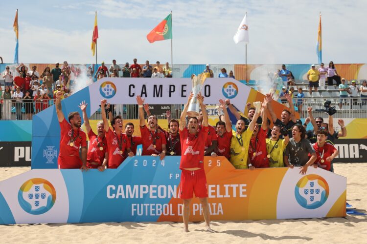 GRAP e ACD O Sótão retomam luta pela elite do futebol de praia este sábado