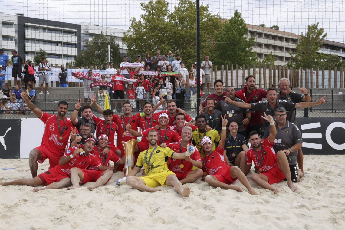 Sótão vence bicampeonato. A festa foi pouca, há jogo hoje