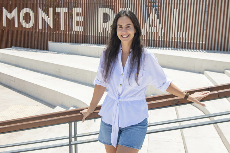Em Angola há 17 anos, Ana Santos é directora  financeira de empresa de tecnologia