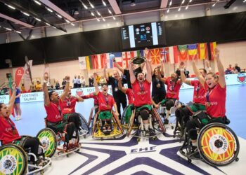 João Jerónimo e Maria Albertina Relvas celebram título europeu de andebol em cadeira de rodas