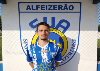 Filho do Presidente da República joga no Alfeizerense