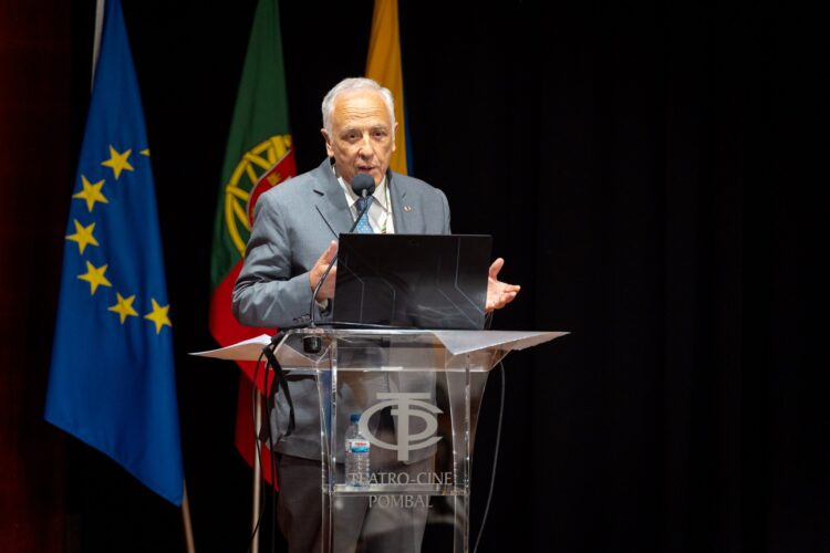 Silva Ribeiro é “membro correspondente da Real Academia Sueca de Ciências Navais”