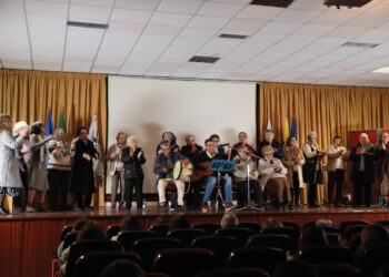 Programa de apoio e partilha intergeracional “Nós e (A)Vós” conhece segunda edição