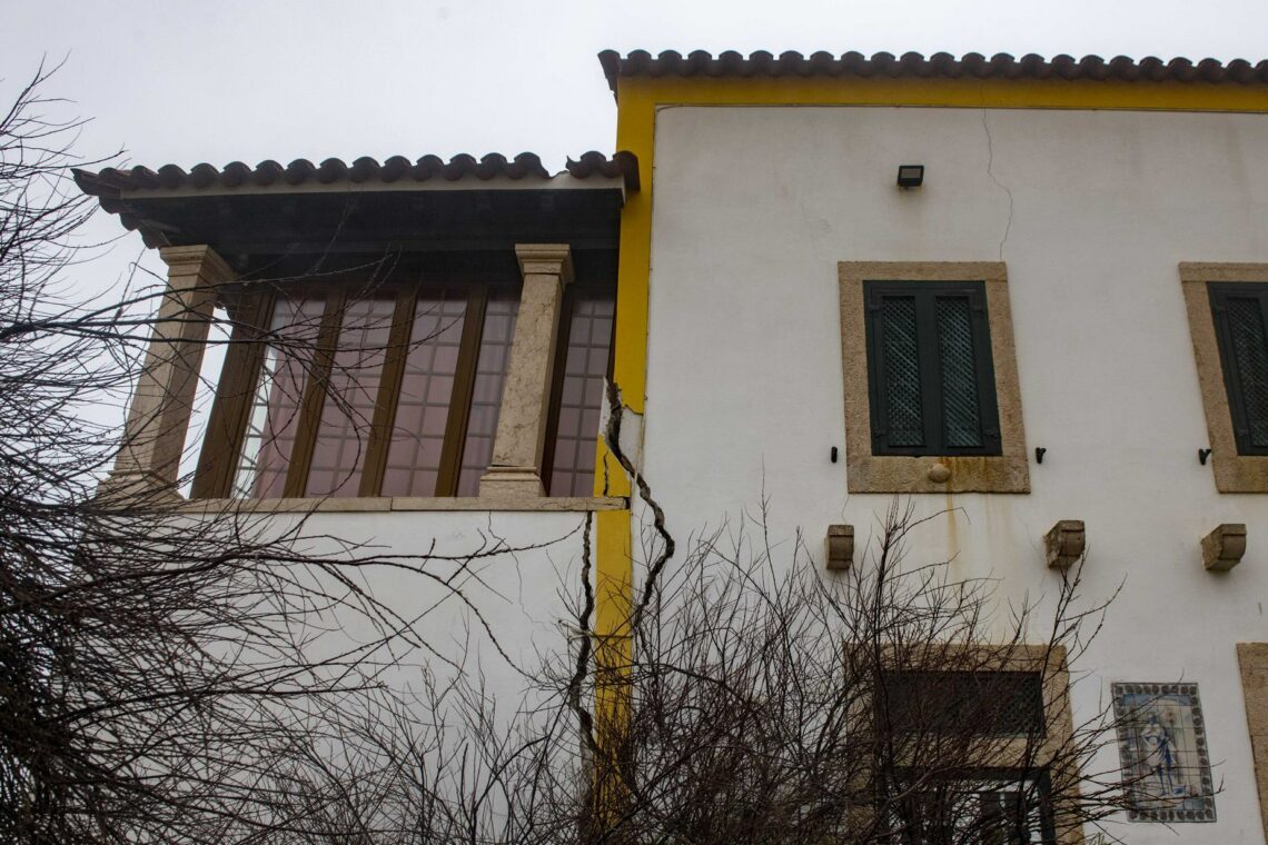 “Há risco sério de ruir”. Casa-Museu Afonso Lopes Vieira avaliada por técnicos do LNEC e APA