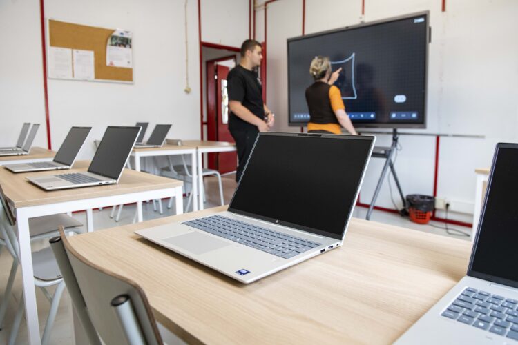 Centros tecnológicos especializados aproximam ensino profissional