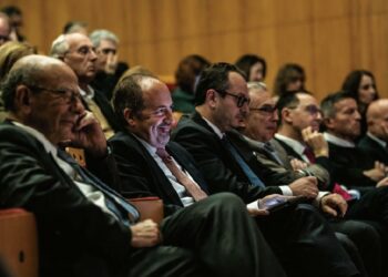 Estado “concierge” para reconstruir região