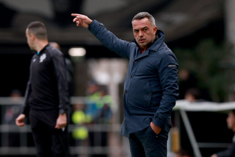 União de Leiria quer intrometer-se no pódio da Liga 2