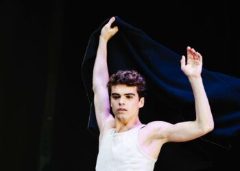 Samuel Pereira premiado em competição de dança na Finlândia