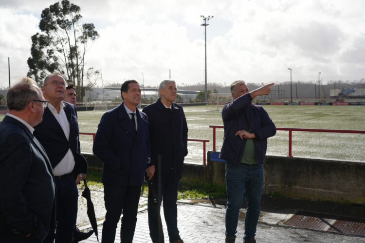 Pedro Proença visita Complexo Desportivo de Caxarias para avaliar estragos