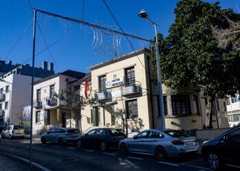 Câmara de Leiria só recebe 8,65 euros de renda por uso de prédio onde PS e CDS-PP têm sede