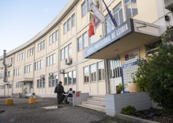 PSD de Leiria  contra venda da Escola Profissional de Leiria. Deputados do PS pedem explicações ao Governo